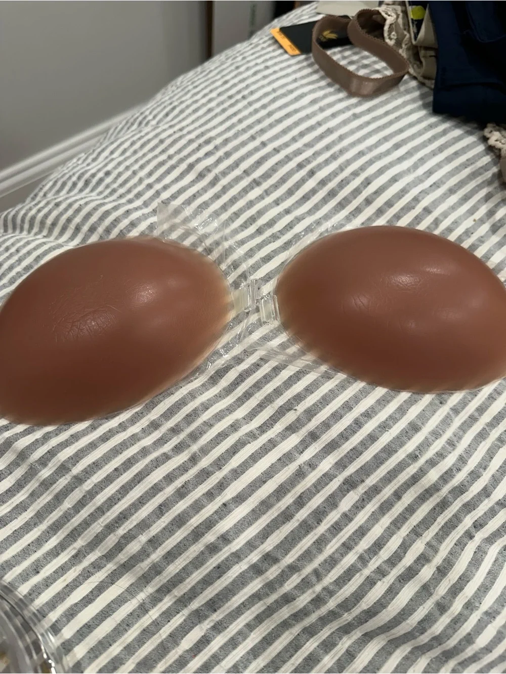 Adhesive Strapless Silicone Bra Cups - Nude Tone